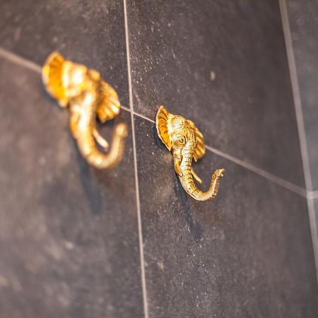 Luxury Suites Boutique By Rikas Hotels Antwerp Exterior photo