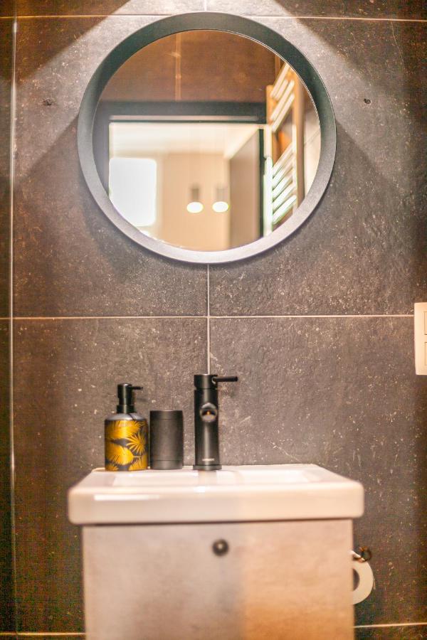 Luxury Suites Boutique By Rikas Hotels Antwerp Exterior photo