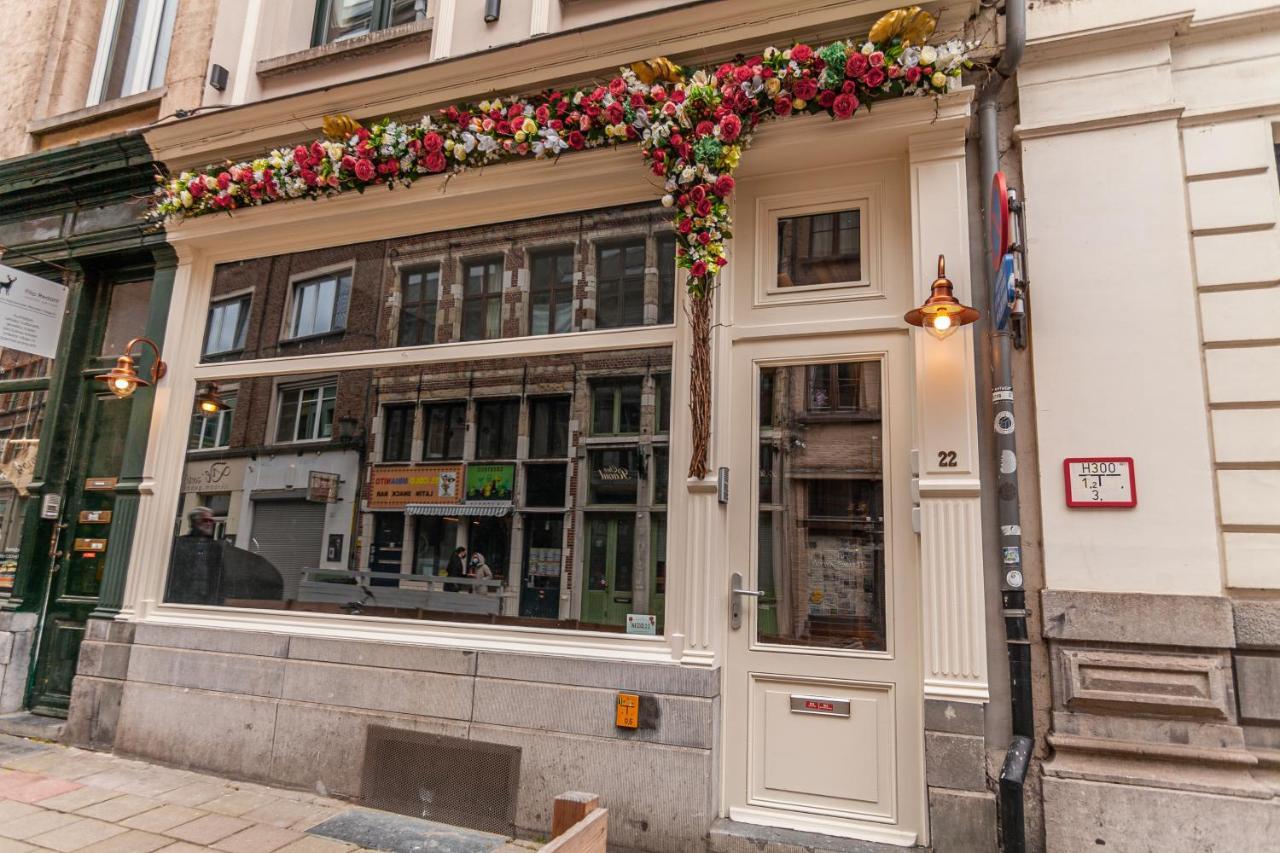 Luxury Suites Boutique By Rikas Hotels Antwerp Exterior photo