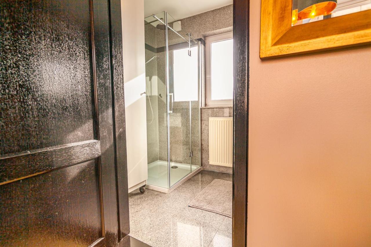 Luxury Suites Boutique By Rikas Hotels Antwerp Exterior photo